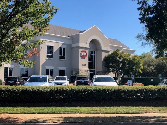 More Photos Of 19460 Old Jetton Rd, Cornelius Office For Lease