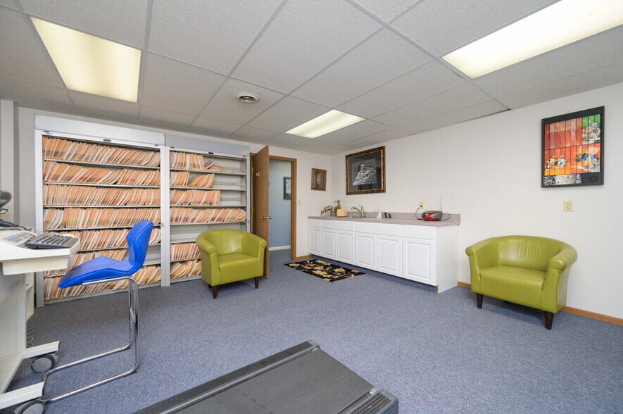 More Photos Of 755 Boardman Canfield Rd, Boardman Medical For Lease