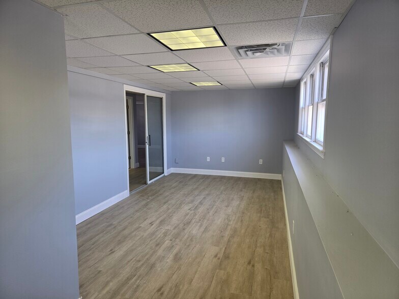 More Photos Of 420 Route 134, South Dennis Office For Sale
