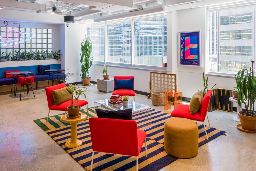 More Photos Of 100 University Ave, Toronto Coworking Space