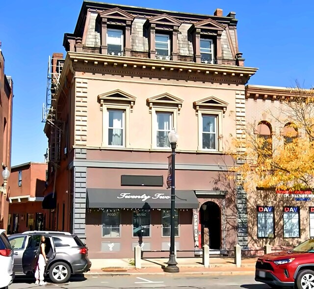 More Photos Of 9 Green St, Taunton Restaurant For Sale