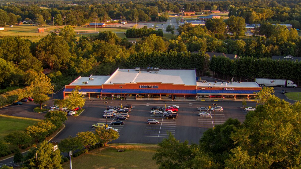 More Photos Of 629 W Main Ave, Taylorsville General Retail For Lease