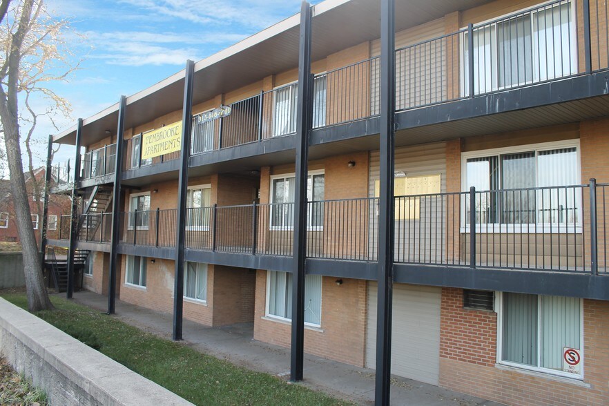 More Photos Of 20539-20541 Southfield Fwy, Detroit Apartments For Sale