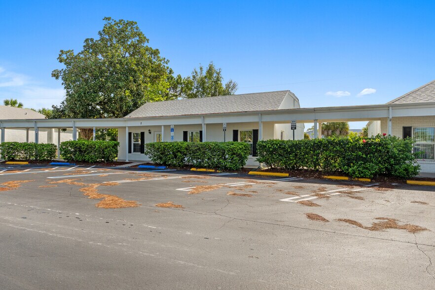 More Photos Of 9030 W Fort Island Trl, Crystal River Medical For Sale