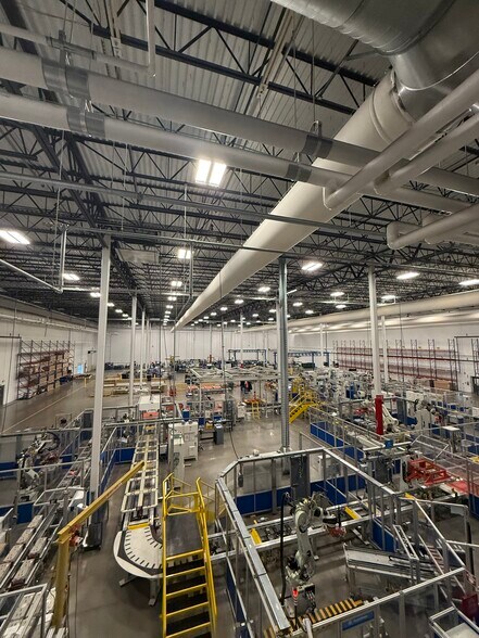 More Photos Of 2700 S Saginaw Rd, Midland Manufacturing For Sale