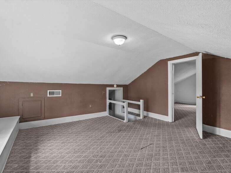 More Photos Of 3208 Highway 3, Dickinson Office Residential For Sale