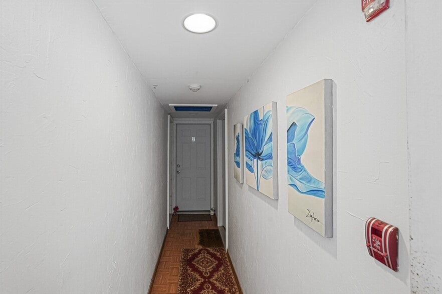 More Photos Of 308 Main St, Oxford Apartments For Sale