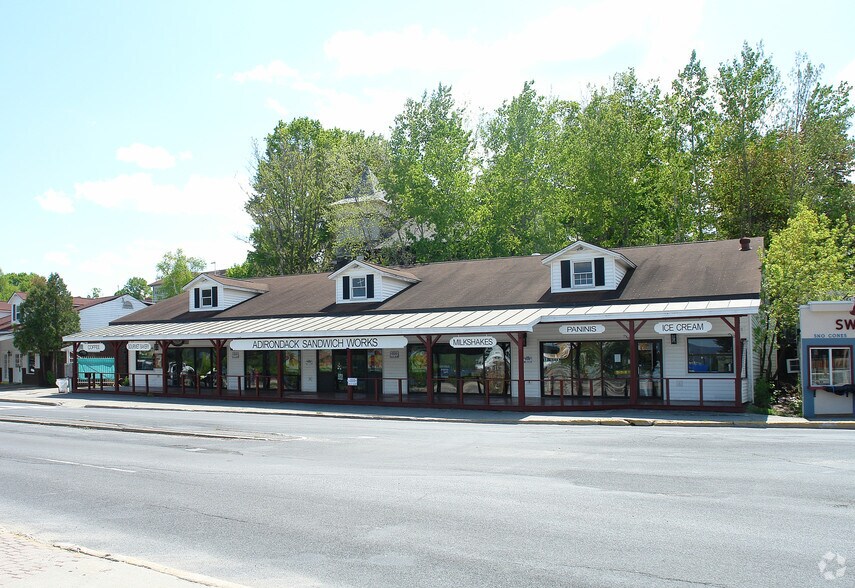 More Photos Of 12 Beach Rd, Lake George Unknown For Lease