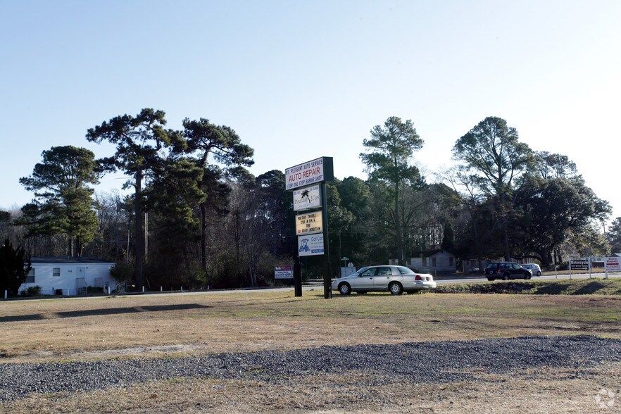 Primary Photo Of 1161 Sc-41 Hwy, Mount Pleasant Warehouse For Lease