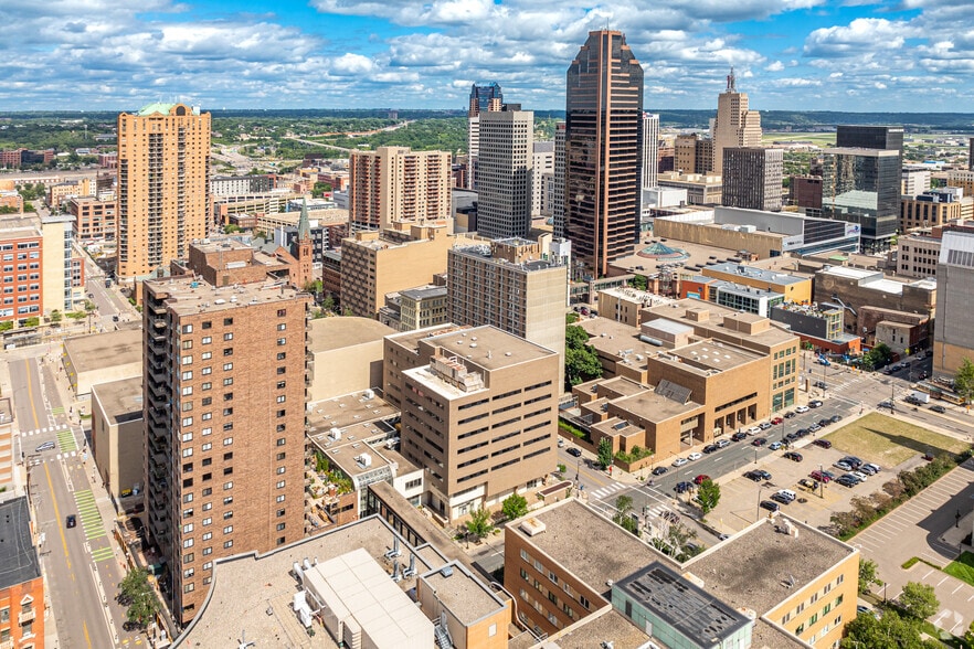 More Photos Of 17 Exchange St W, Saint Paul Medical For Sale