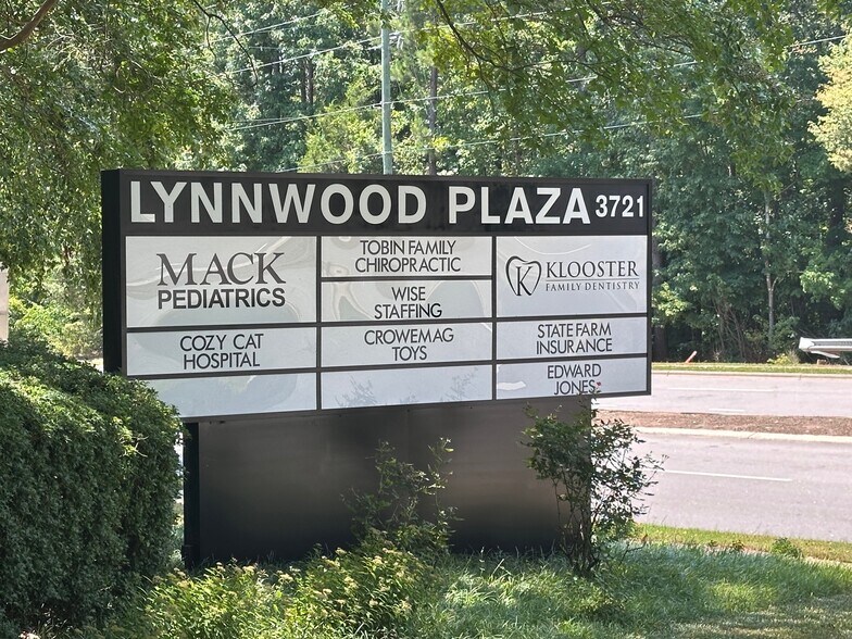 More Photos Of 3721 Lynn Rd, Raleigh Unknown For Lease