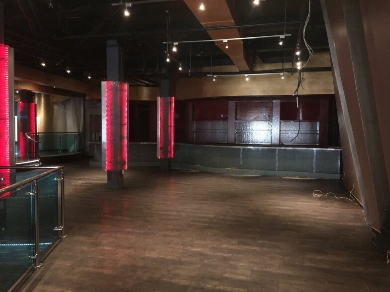 More Photos Of 801 Frenchmen St, New Orleans Restaurant For Lease