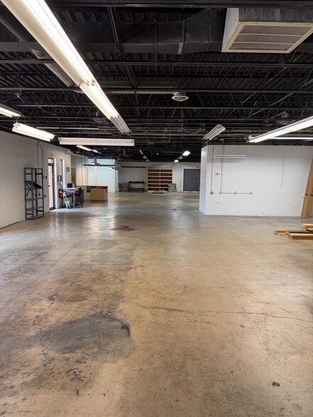 More Photos Of 3301 Healy Dr, Winston-Salem Freestanding For Lease