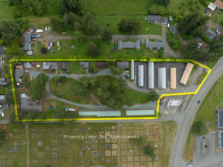 More Photos Of 498 W Central Blvd, Coquille Self Storage For Sale