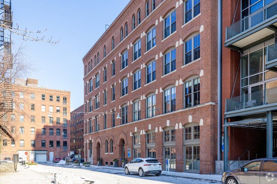 More Photos Of 35 Channel Center St, Boston Office Residential For Lease