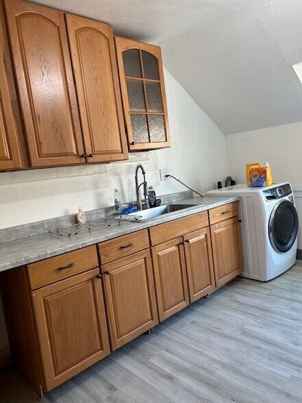 More Photos Of 315 N Sierra Nevada St, Stockton Religious Facility For Sale