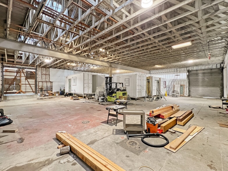 More Photos Of 301 N Petaluma Blvd, Petaluma Freestanding For Lease