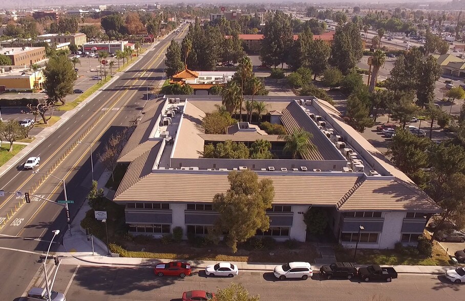 More Photos Of 155 W Hospitality Ln, San Bernardino Office For Sale