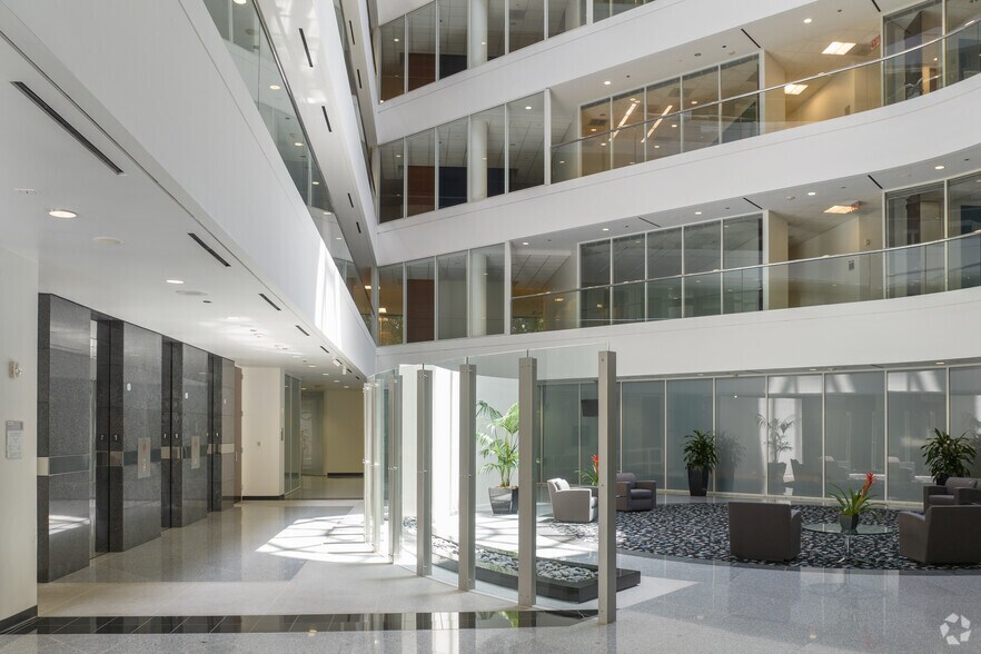 More Photos Of 16666 Northchase Dr, Houston Office For Lease