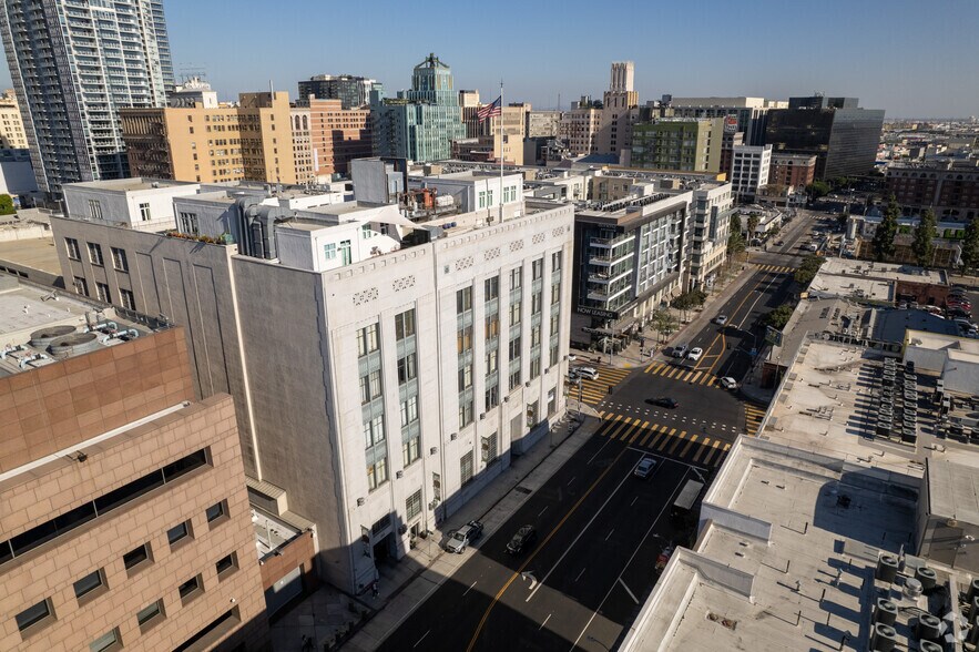 More Photos Of 409 W Olympic Blvd, Los Angeles Multifamily For Sale