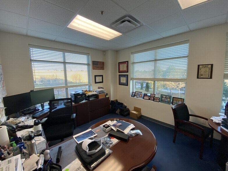 More Photos Of 42 Winter St, Pembroke Flex For Sale