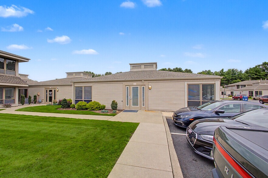 More Photos Of 170 Changebridge Rd, Montville Office For Sale
