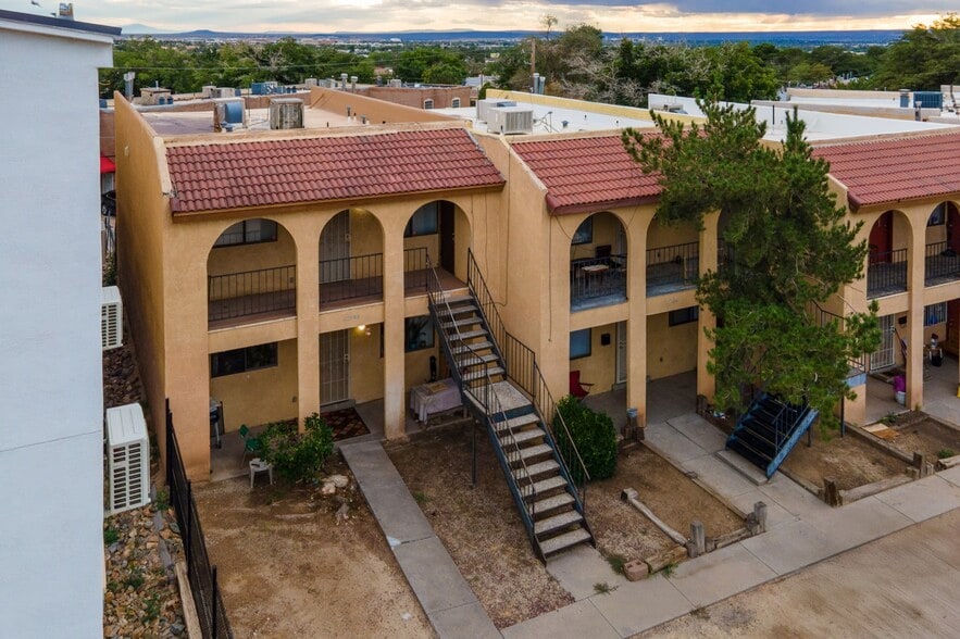 More Photos Of 12708 Copper Ave NE, Albuquerque Multifamily For Sale