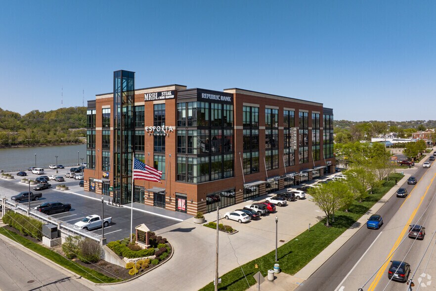 More Photos Of 119 Fairfield Ave, Bellevue Office For Lease