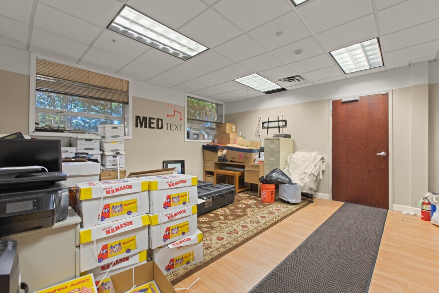 More Photos Of 111 Galway Pl, Teaneck Medical For Sale