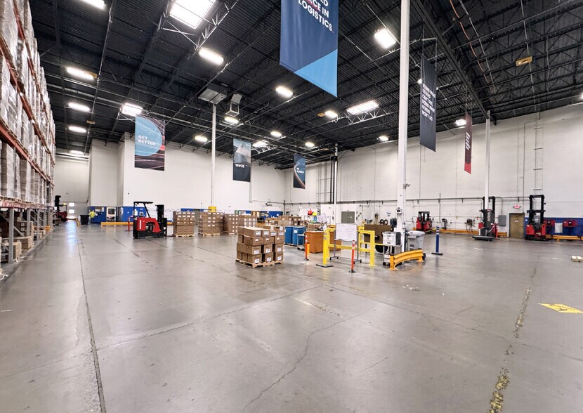 More Photos Of 549 Sand Sage Rd, Los Lunas Distribution For Lease