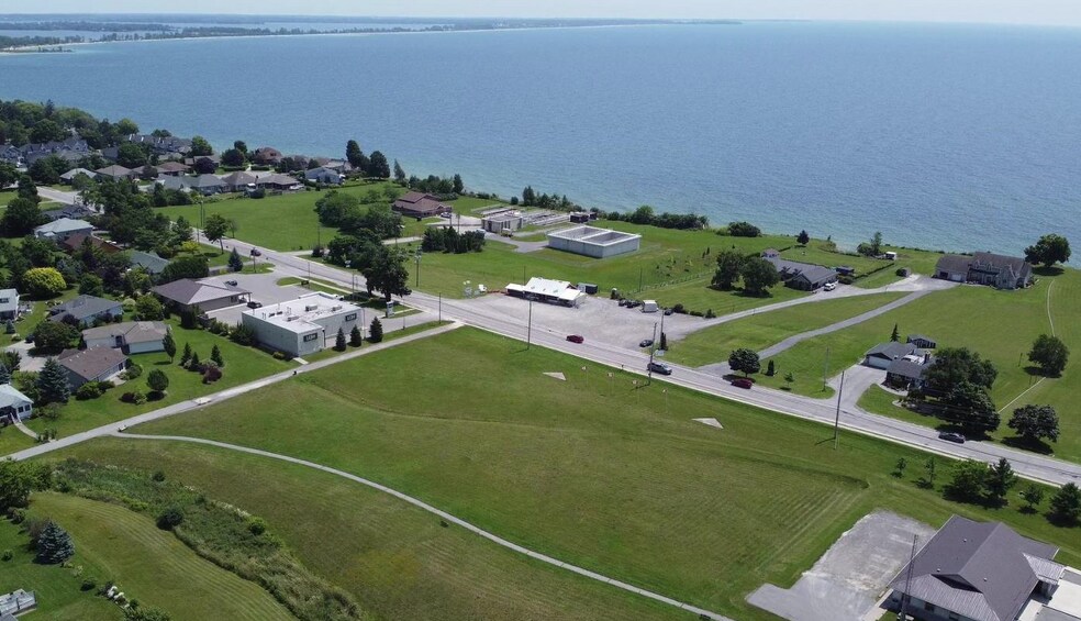 More Photos Of 488 Wellington Main St, Prince Edward Land For Sale