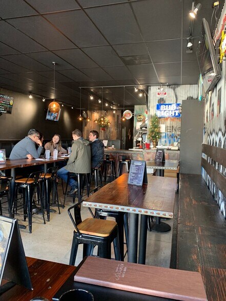 More Photos Of 108 W 3rd St, Long Beach Restaurant For Sale