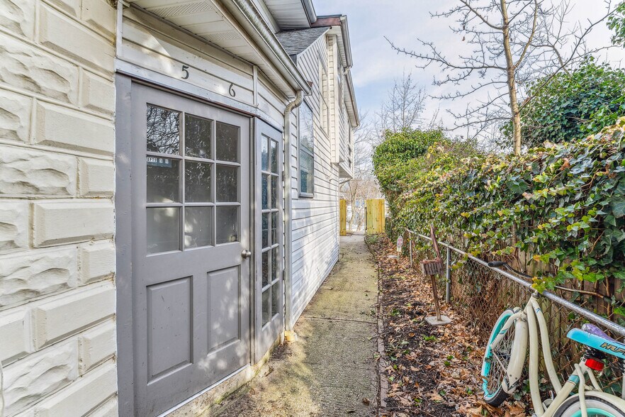 More Photos Of 460 Carvel Beach Rd, Baltimore Apartments For Sale