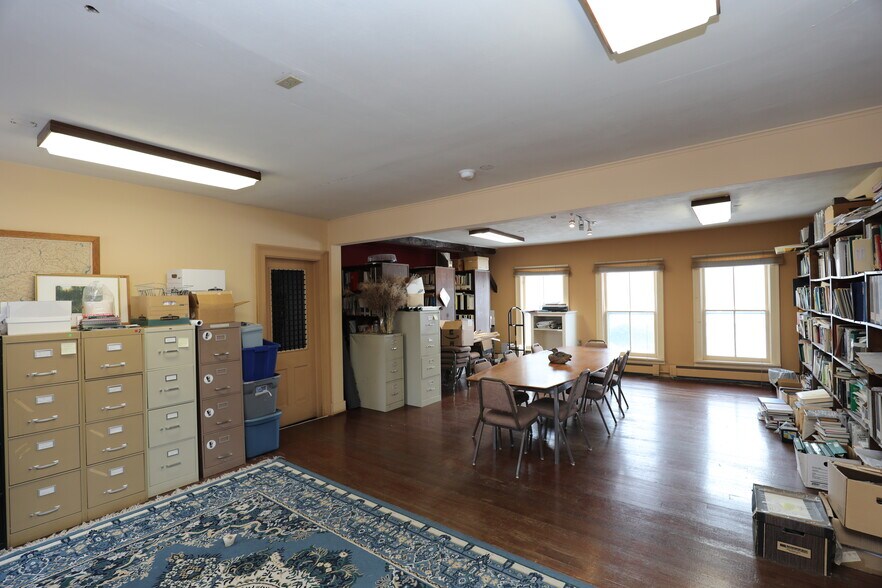 More Photos Of 43355 NY-28 Rt, Arkville Office Residential For Sale
