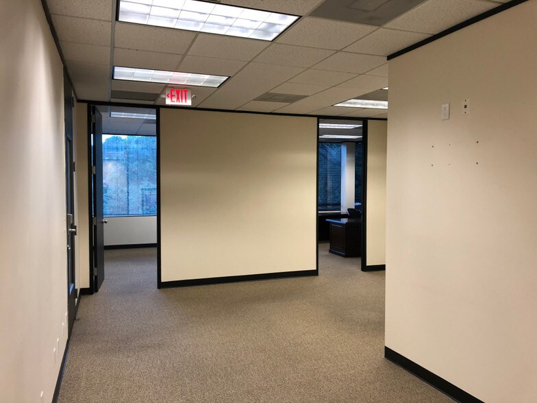 Primary Photo Of 11940 Jollyville Rd, Austin Office Residential For Lease