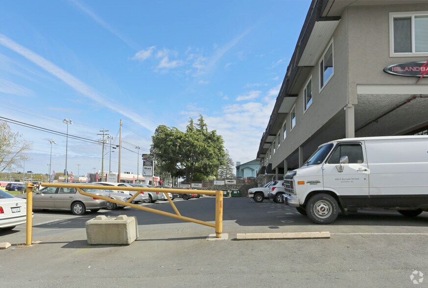 More Photos Of 493 Burnside Rd, Victoria Apartments For Sale