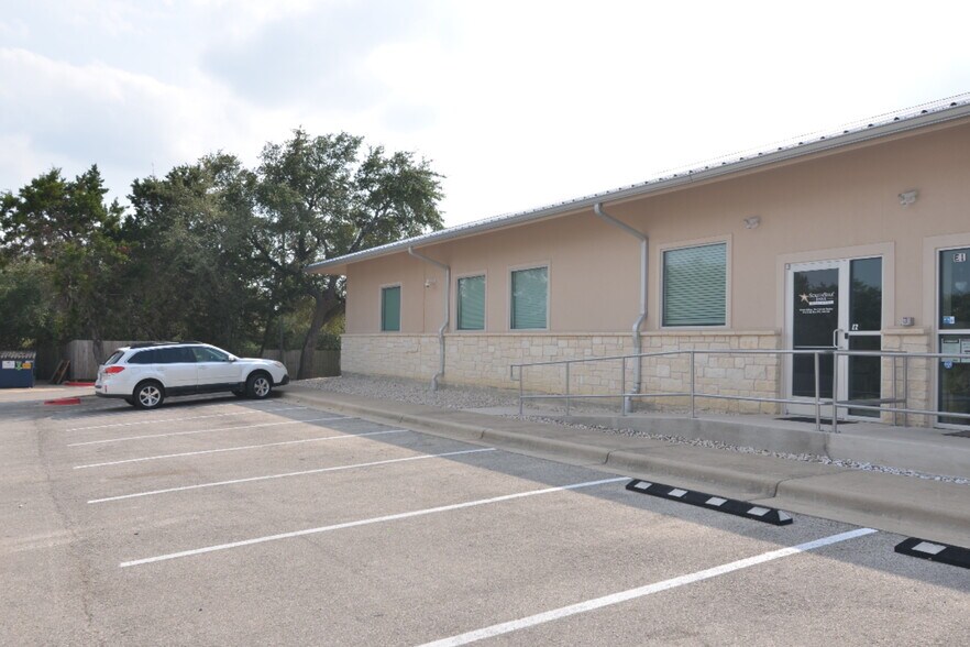 More Photos Of 2440 E Hwy 290, Dripping Springs Medical For Lease