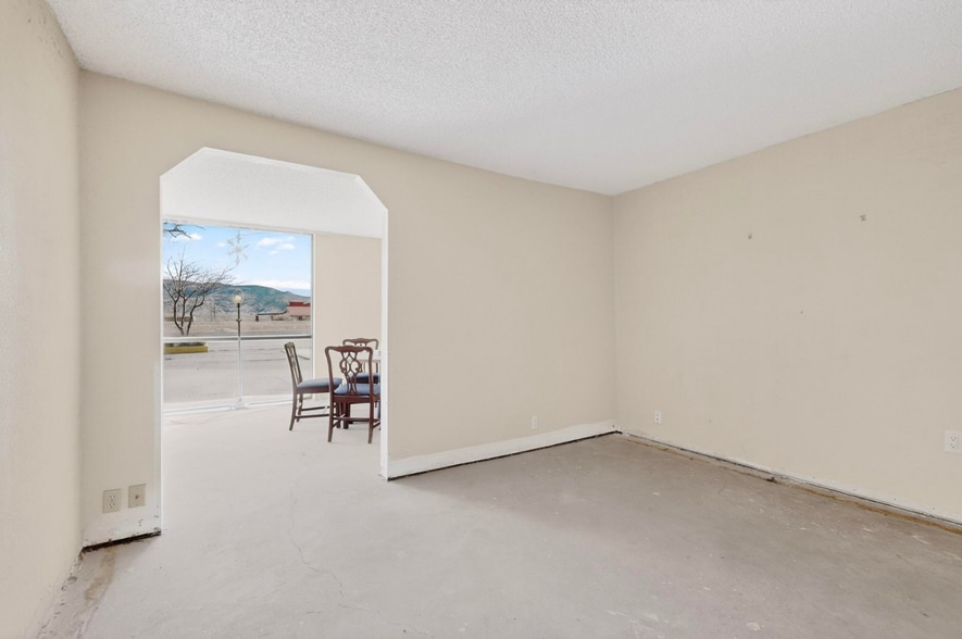 More Photos Of 1501 E Santa Fe Ave, Grants Hotel For Sale