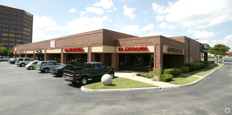 More Photos Of 9801-9895 W Interstate 10, San Antonio General Retail For Lease