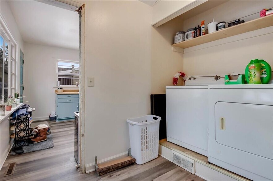 More Photos Of 2730 3rd St, Eau Claire Apartments For Sale