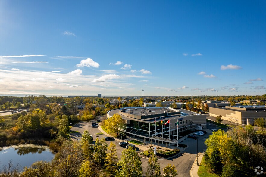 More Photos Of 2650 N Opdyke Rd, Auburn Hills Service For Lease