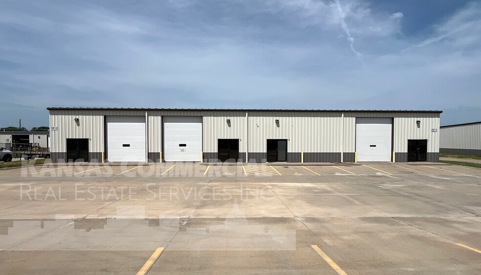 More Photos Of 5604 SW Topeka Blvd, Topeka Unknown For Lease