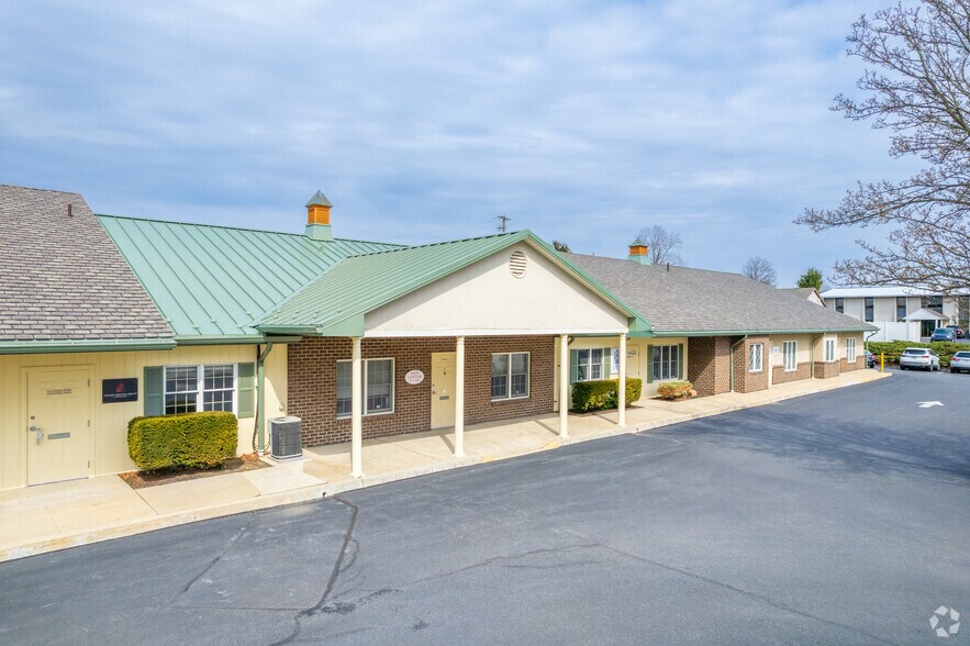 More Photos Of 320 Abington Dr, Wyomissing Medical For Lease