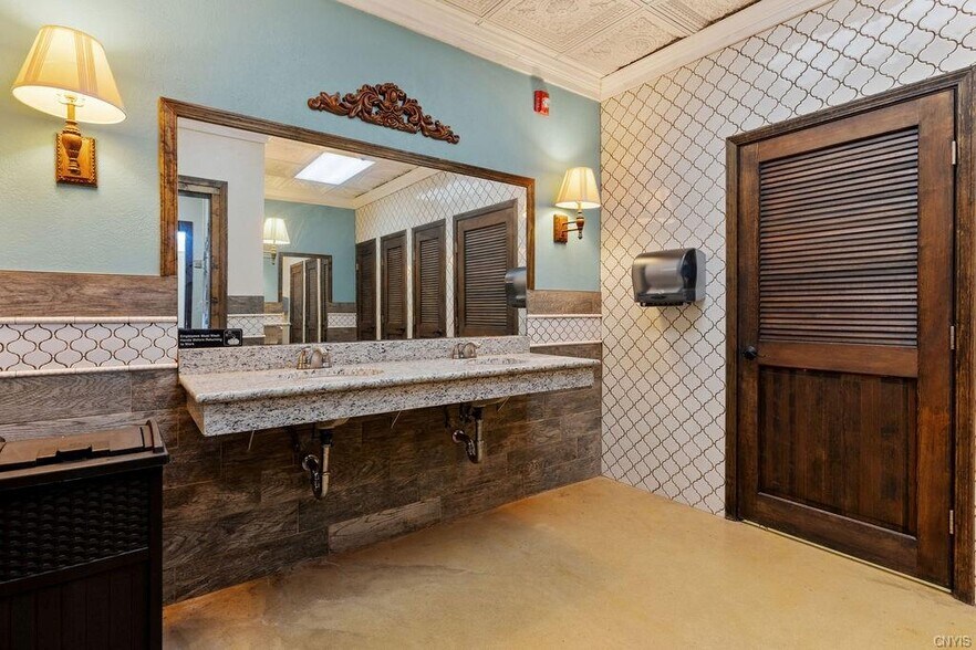 More Photos Of 52 Nestle Dr, Fulton Lodge Meeting Hall For Sale