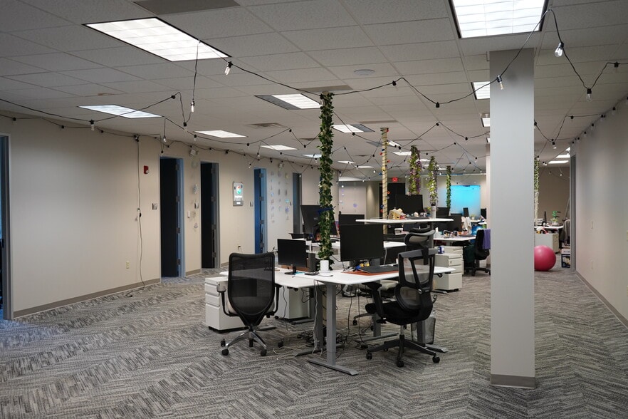 More Photos Of 11550 Common Oaks Dr, Raleigh Medical For Lease