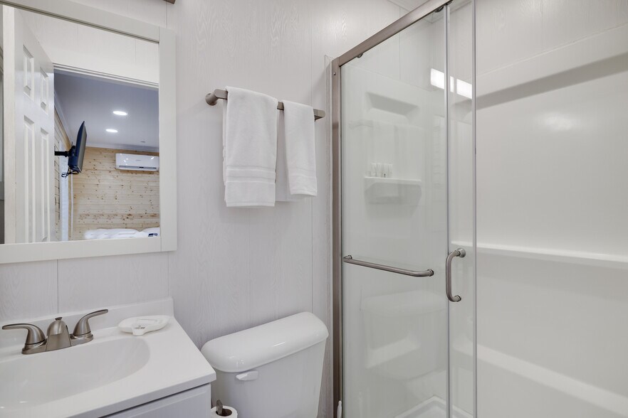 More Photos Of 2624 State Route 534, Albrightsville Hotel For Sale