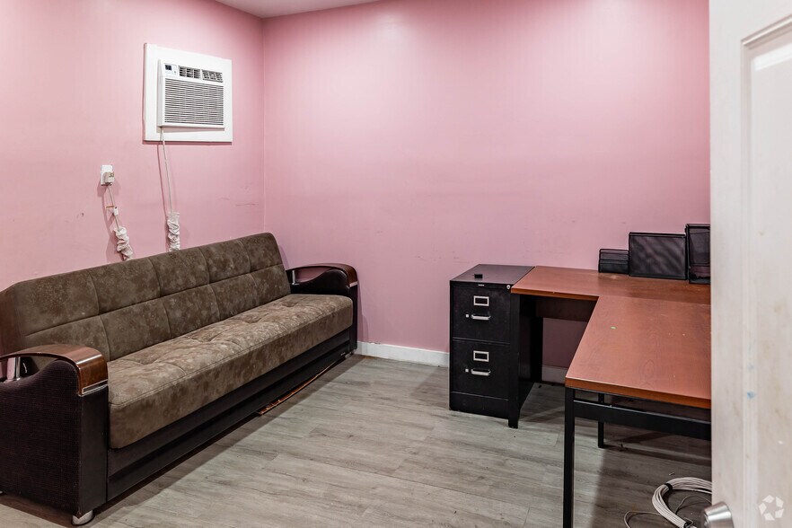 More Photos Of 1114 N State Road 7, Hollywood Restaurant For Sale