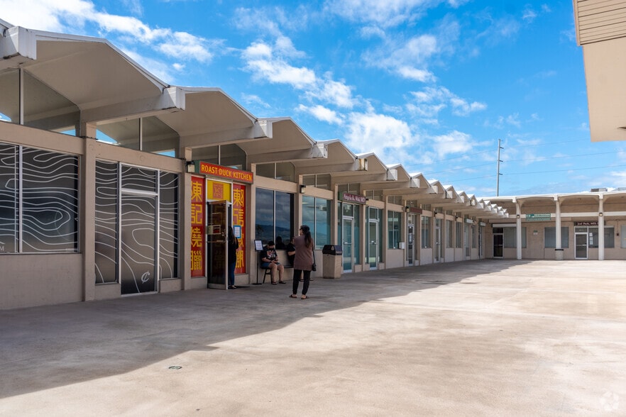 More Photos Of 99-115 Aiea Heights Dr, Aiea Unknown For Lease