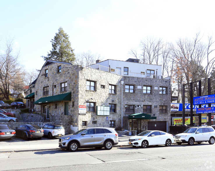 Primary Photo Of 1730 Central Park Ave, Yonkers Medical For Lease