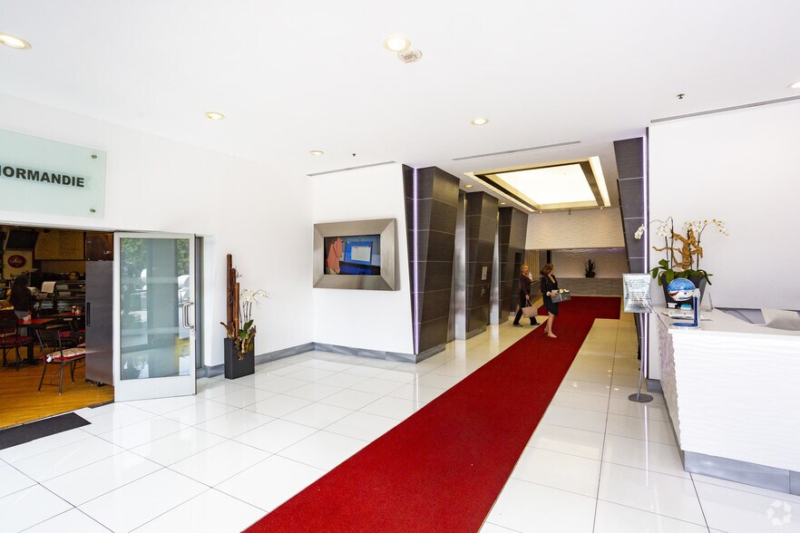 More Photos Of 9201 W Sunset Blvd, West Hollywood Medical For Lease